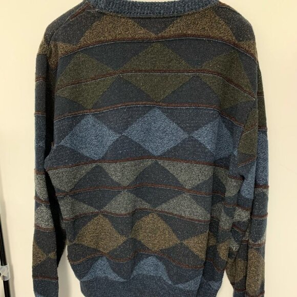 Croft &  Barrow Vintage Argyle Sweater - Picture 4 of 8